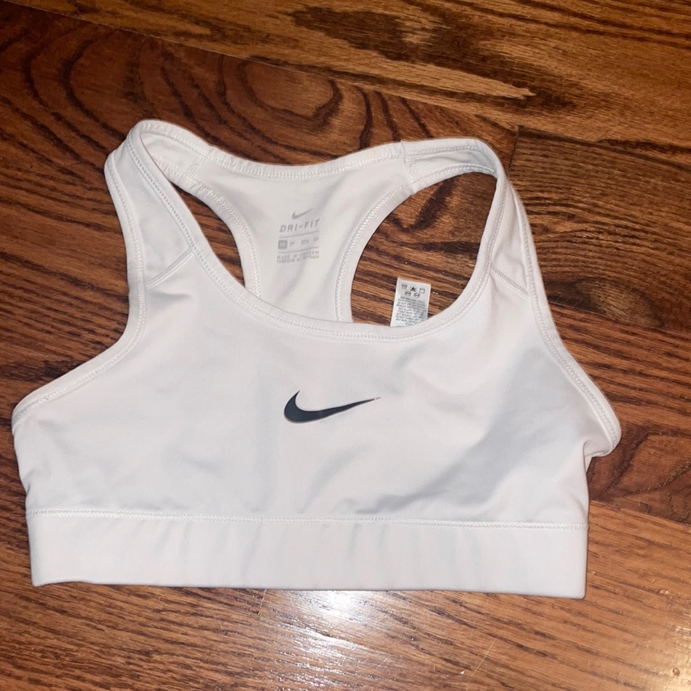 Nike sports bra